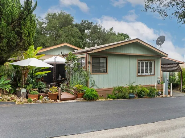 $445,000 | 4747 Oak Crest Road, Fallbrook, CA 92028