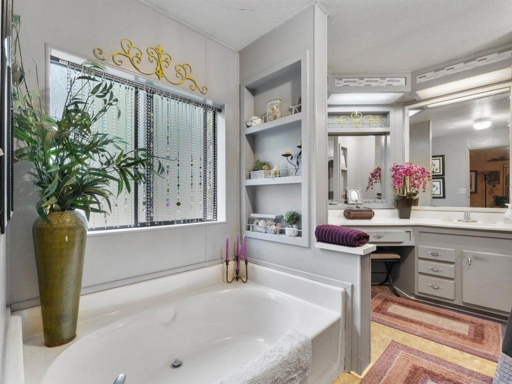 4747 Oak Crest Road, Unit 87 Fallbrook, CA 92028 - Photo 13 of 40