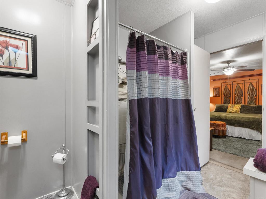 4747 Oak Crest Road, Unit 87 Fallbrook, CA 92028 - Photo 14 of 40