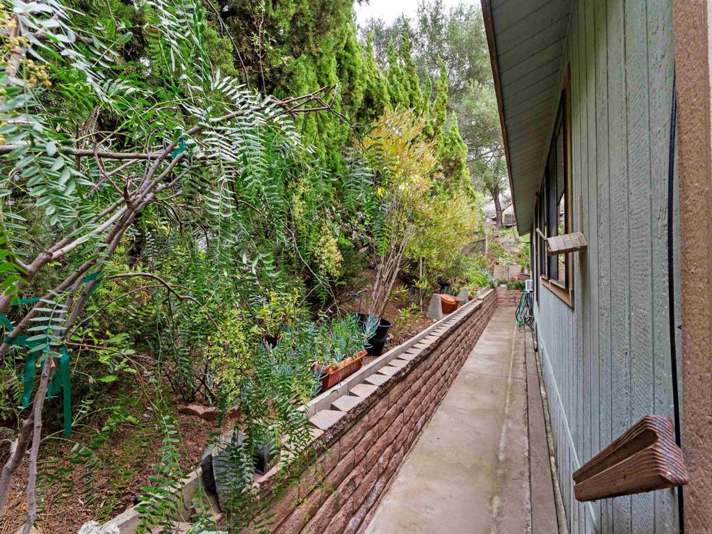 4747 Oak Crest Road, Unit 87 Fallbrook, CA 92028 - Photo 27 of 40