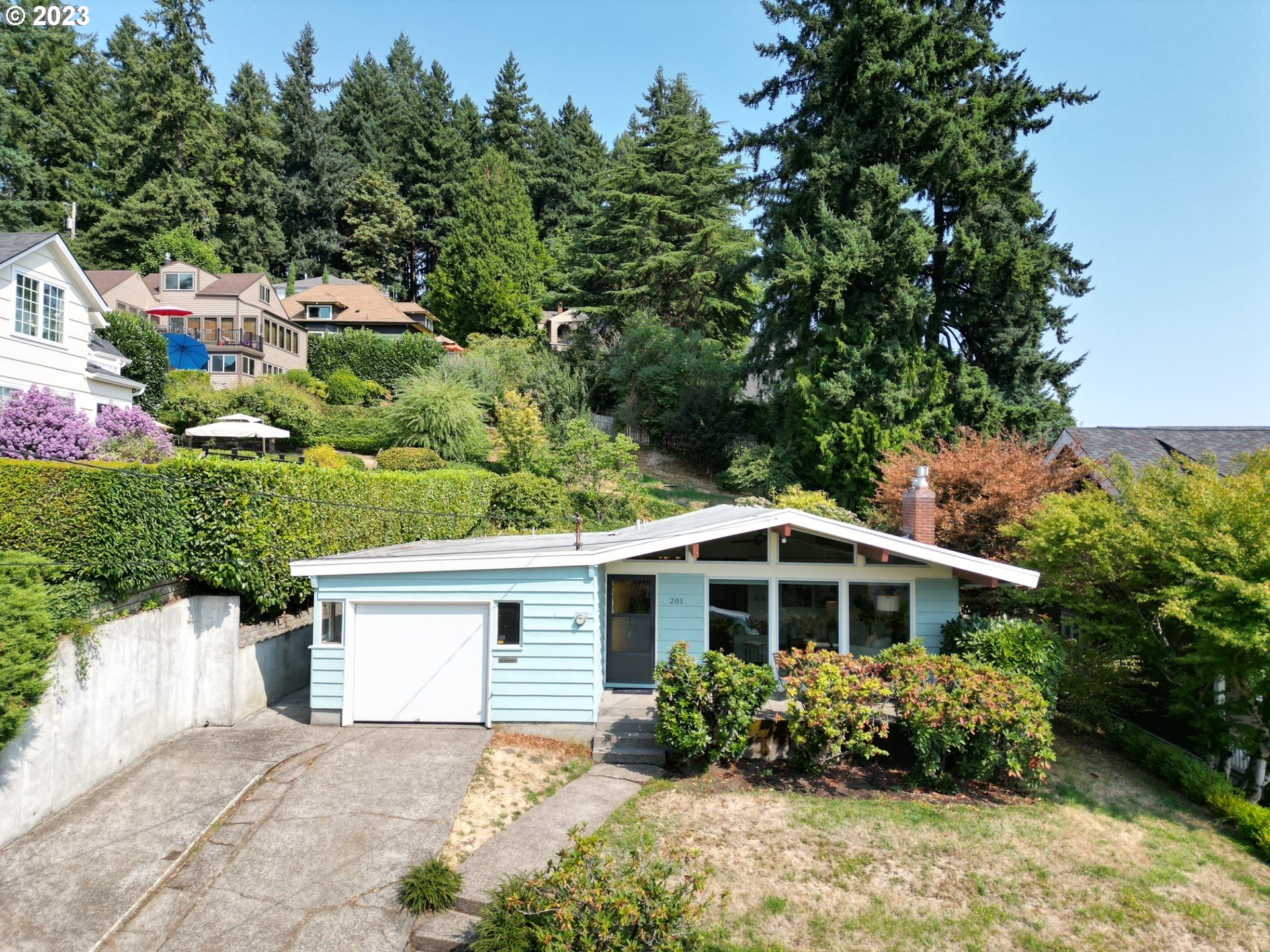 201 Southwest Bancroft Street Portland, OR 97239 - Photo 37 of 44 Gallery Image 37