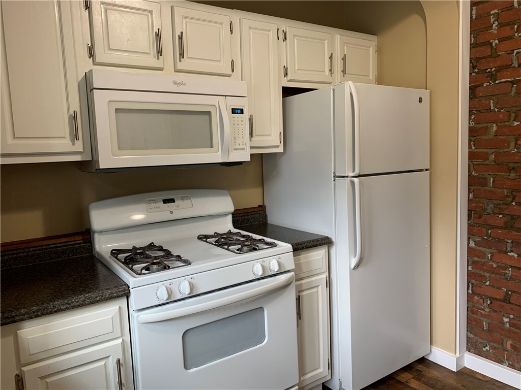 60 Cheltenham Road, Unit DOWN Rochester, NY 14612 - Photo 5 of 15