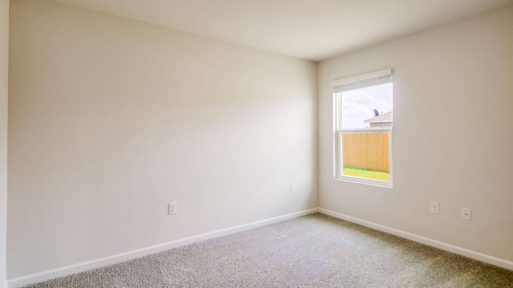 5631 Thatcher Road Crestview, FL 32539 - Photo 26 of 30 an empty room with a window and a sink