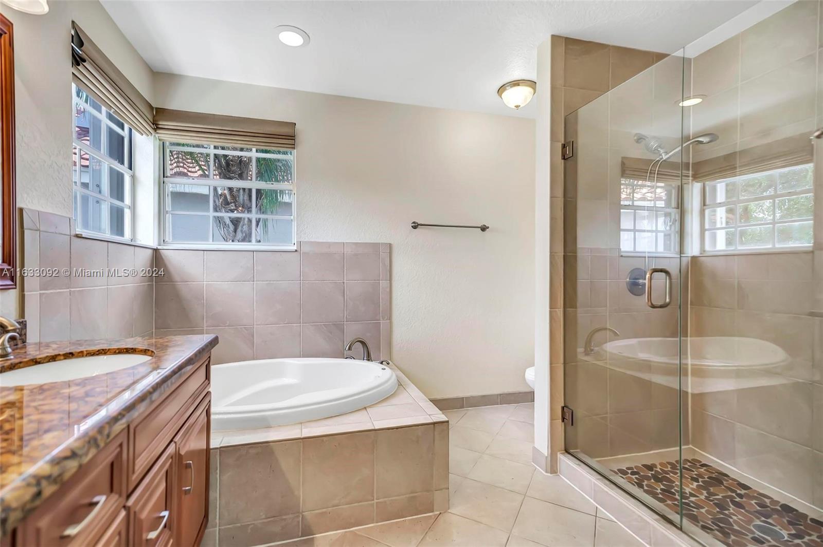 303 Bridgeton Road Weston, FL 33326 - Photo 18 of 49 Gallery Image 18