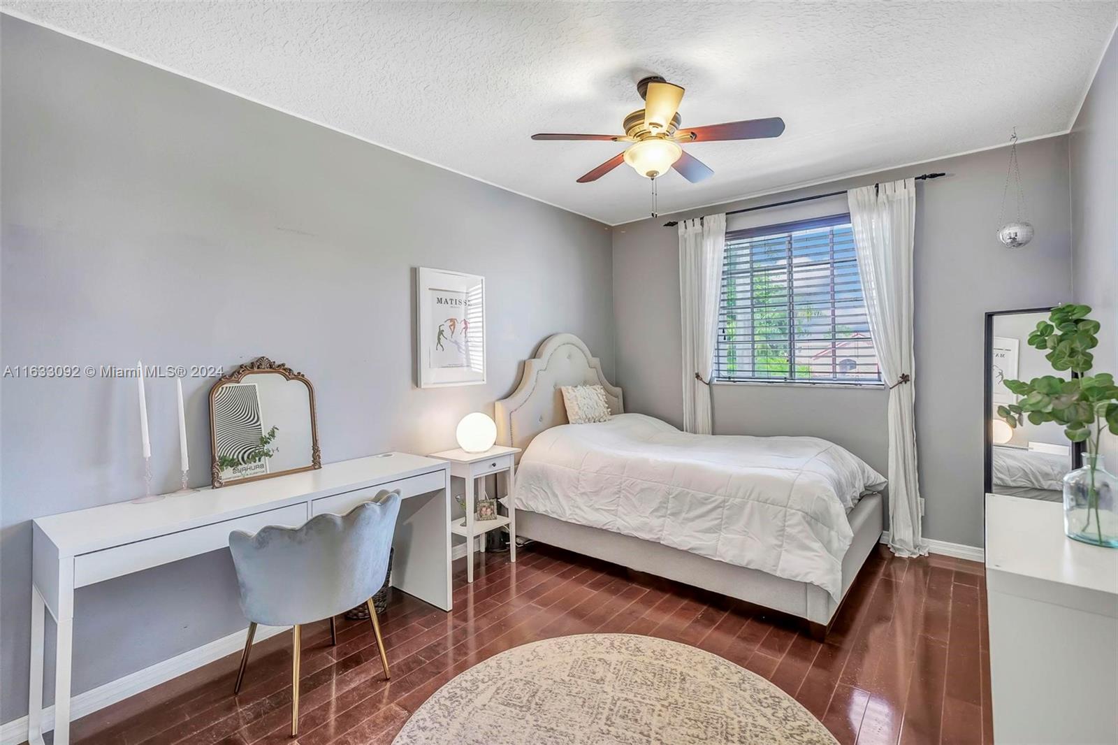 303 Bridgeton Road Weston, FL 33326 - Photo 20 of 49 Gallery Image 20