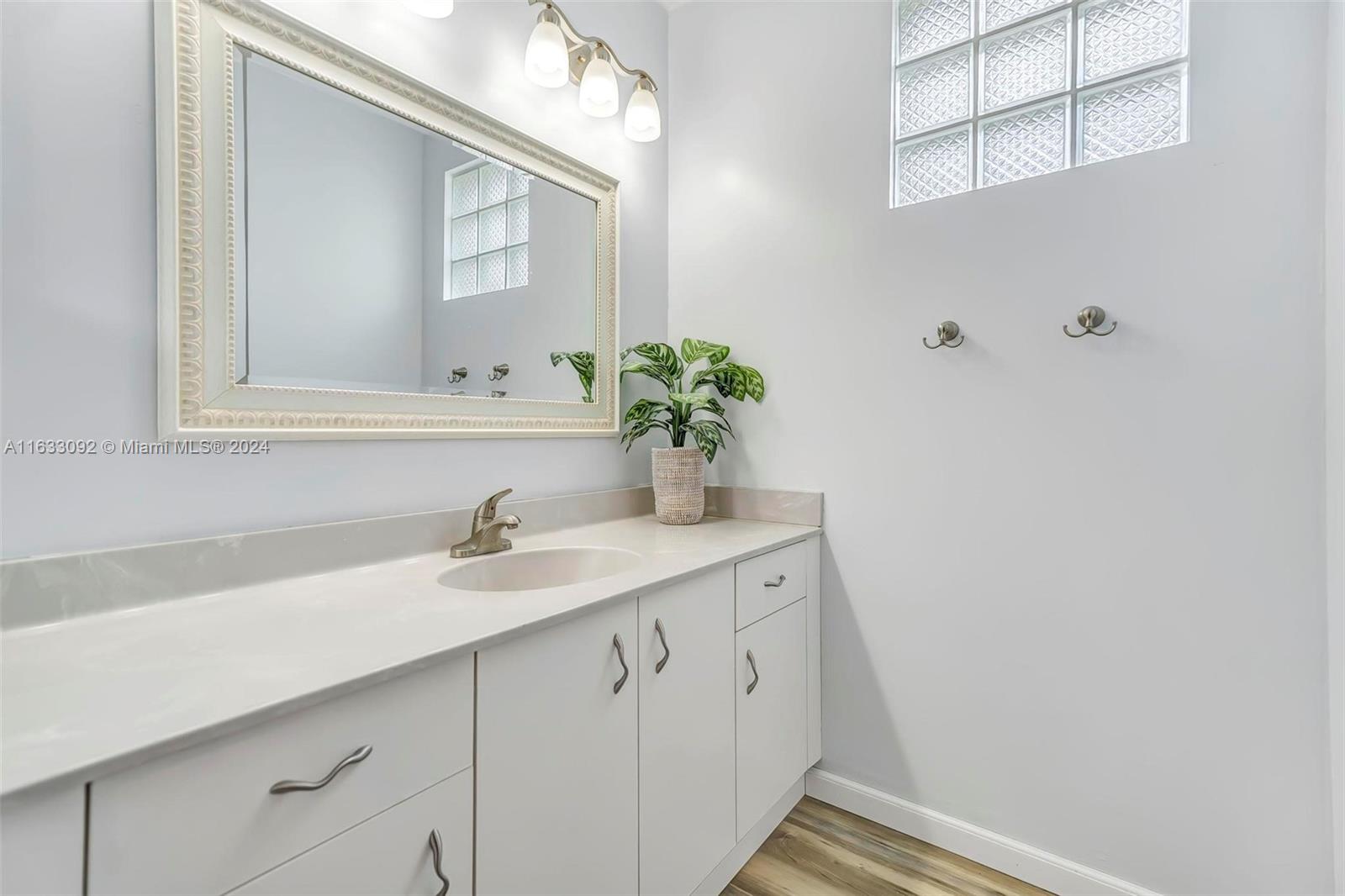 303 Bridgeton Road Weston, FL 33326 - Photo 24 of 49 Gallery Image 24