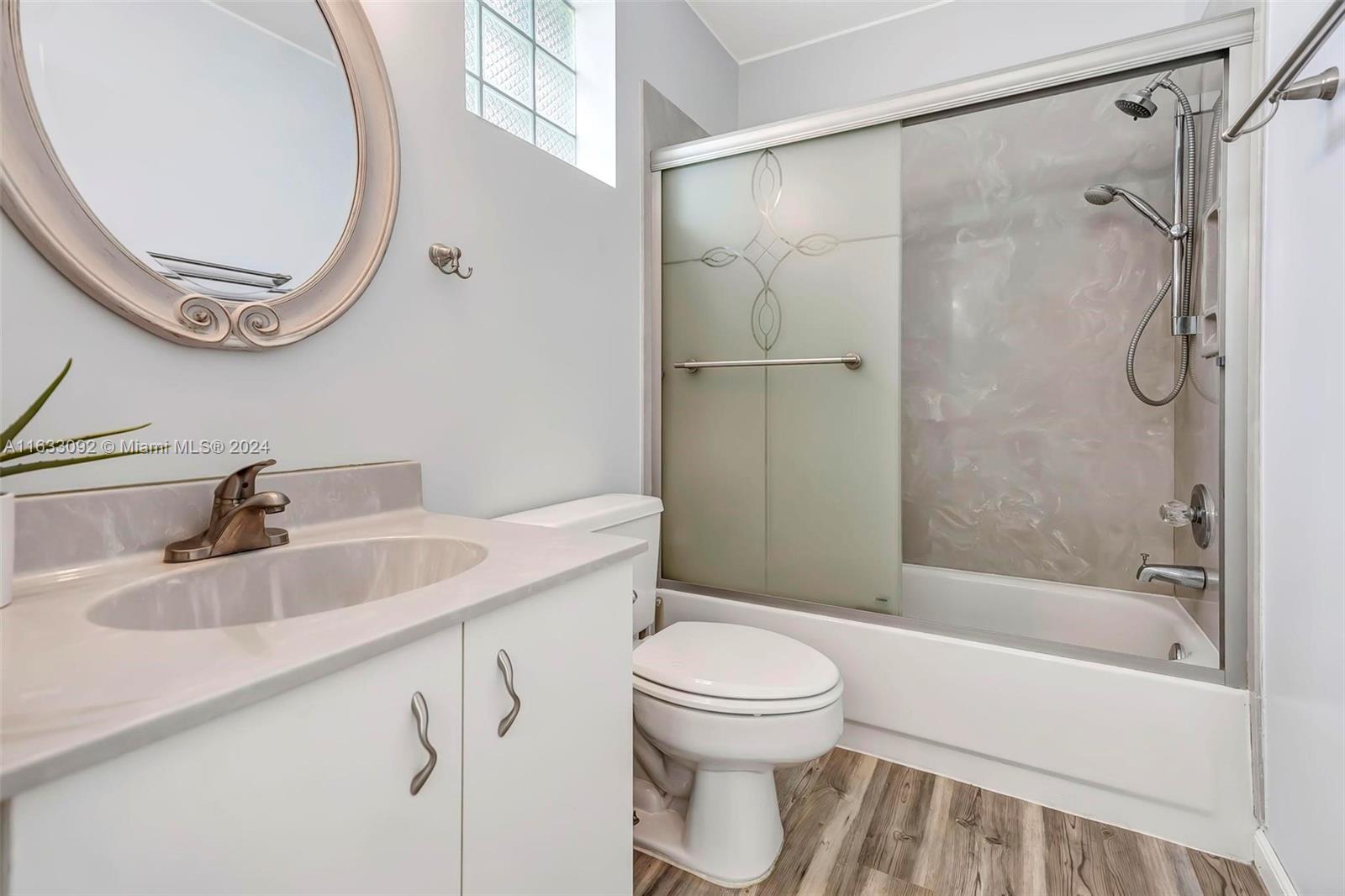 303 Bridgeton Road Weston, FL 33326 - Photo 25 of 49 Gallery Image 25