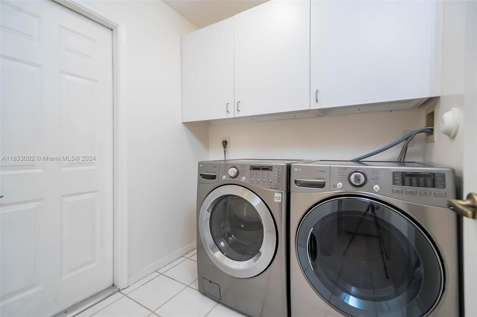 303 Bridgeton Road Weston, FL 33326 - Photo 26 of 49 Gallery Image 26