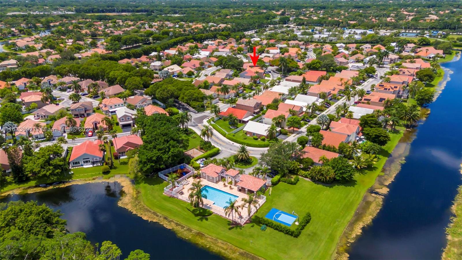 303 Bridgeton Road Weston, FL 33326 - Photo 37 of 49 Gallery Image 37