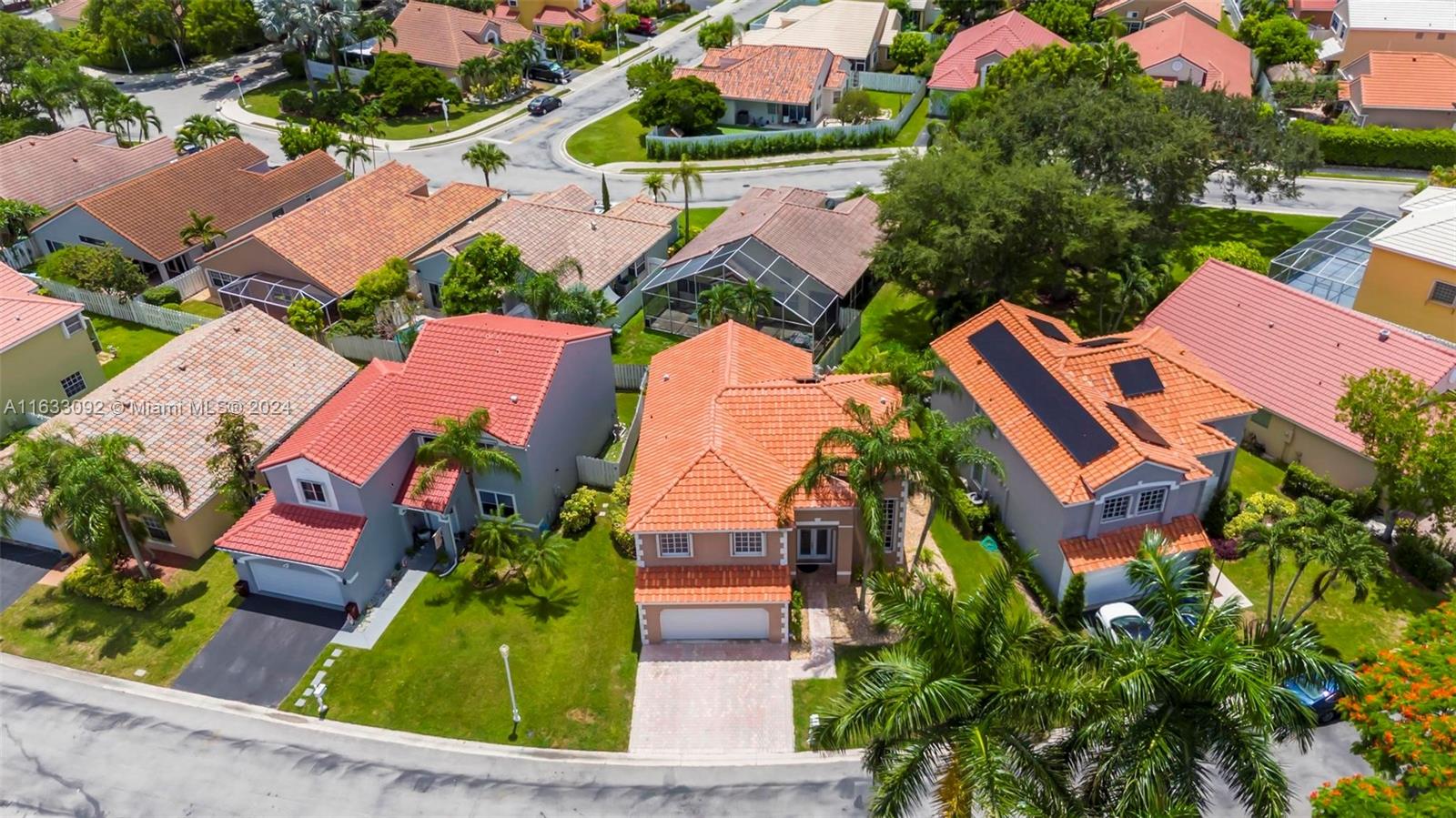 303 Bridgeton Road Weston, FL 33326 - Photo 42 of 49 Gallery Image 42