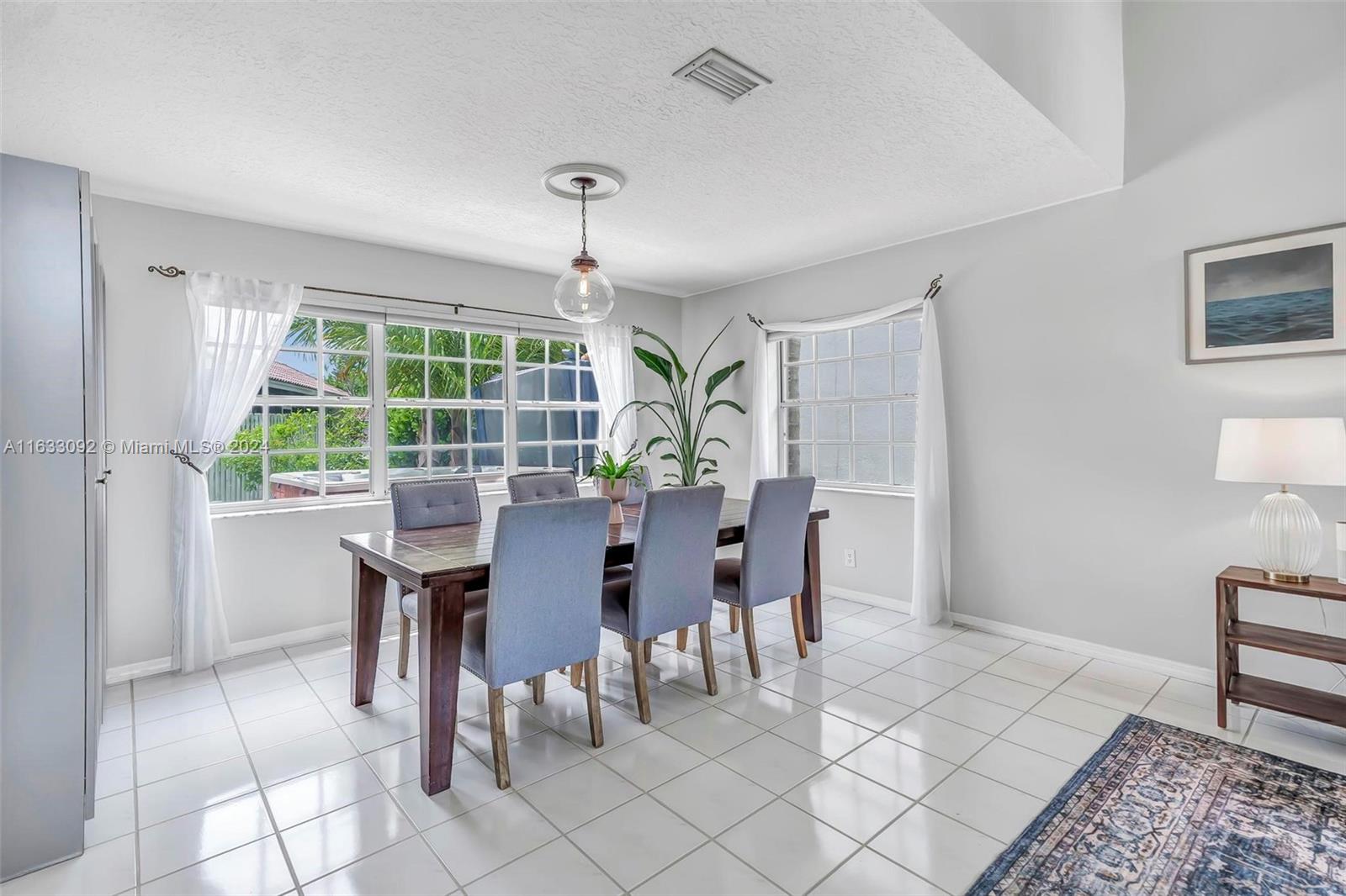 303 Bridgeton Road Weston, FL 33326 - Photo 6 of 49 Gallery Image 6
