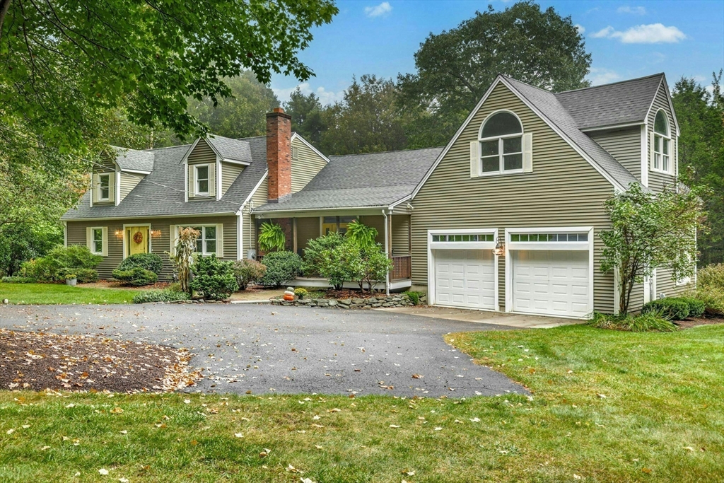 15 Rollingwoods Road Hubbardston, MA 01452 - Photo 1 of 42 Gallery Image 1