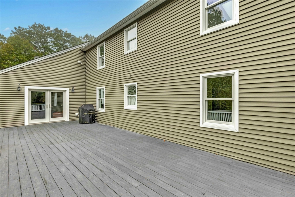15 Rollingwoods Road Hubbardston, MA 01452 - Photo 36 of 42 Gallery Image 36