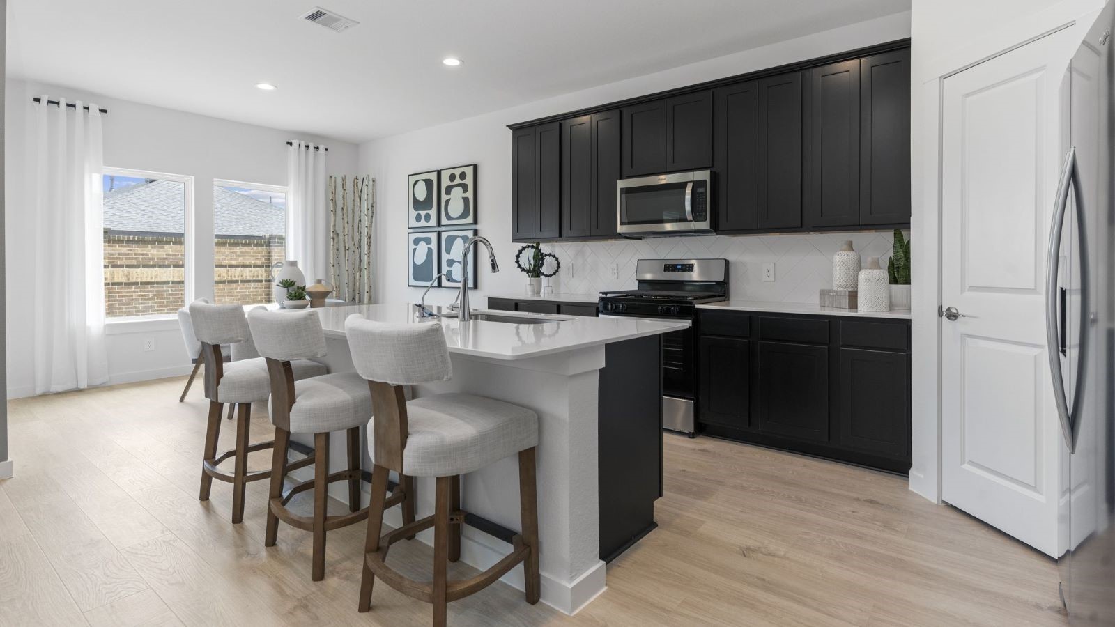 6010 Cherry Mdws Street Rosenberg, TX 77469 - Photo 12 of 36 *Images and 3D tour are for illustration only and options may vary from home as built.