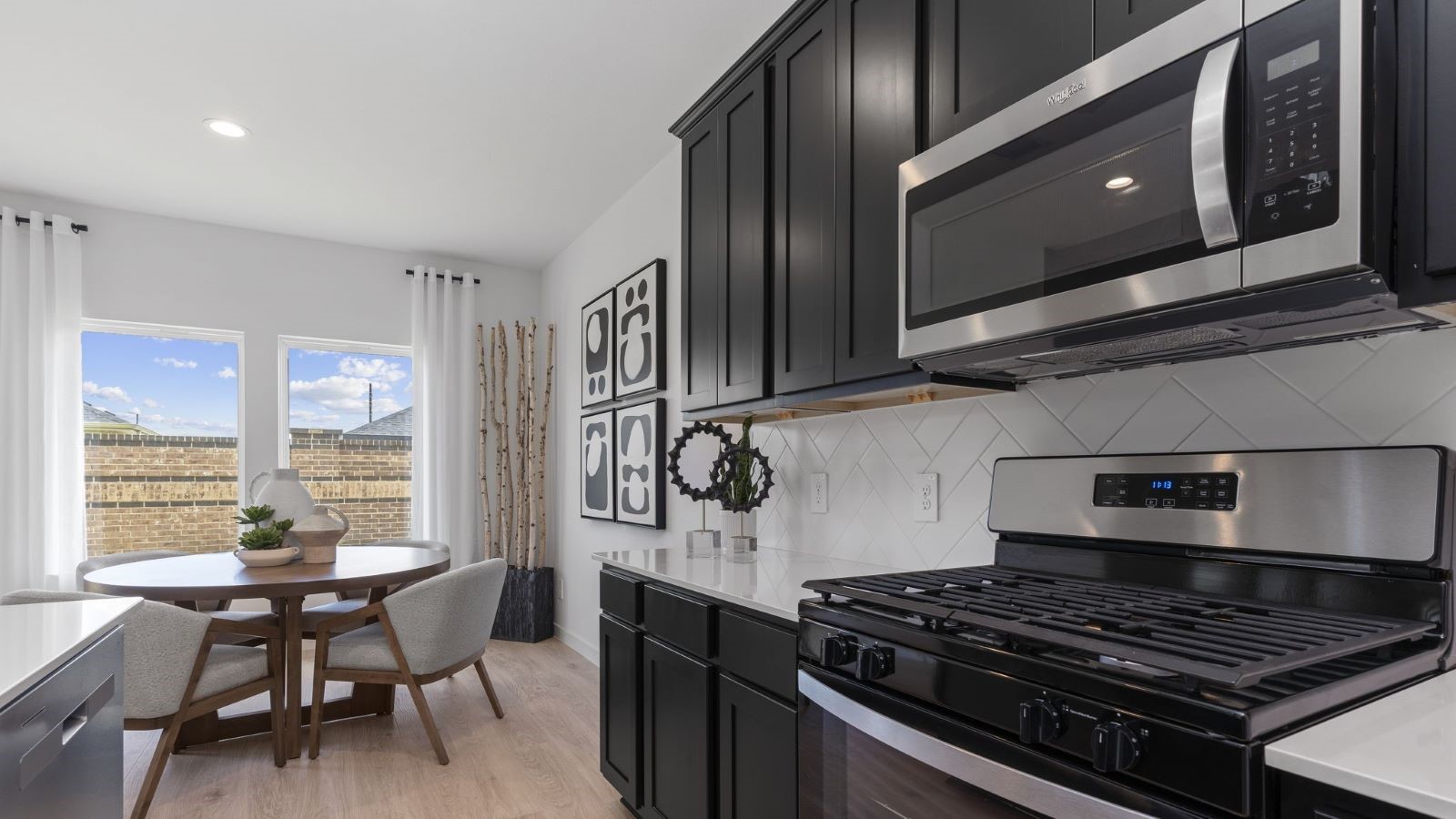 6010 Cherry Mdws Street Rosenberg, TX 77469 - Photo 15 of 36 *Images and 3D tour are for illustration only and options may vary from home as built.