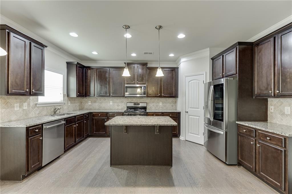 174 Cherokee Reserve Circle Canton, GA 30115 - Photo 16 of 50