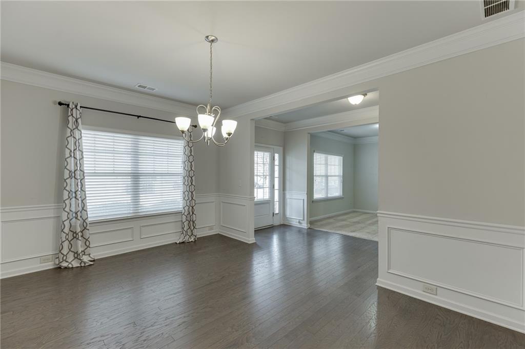 174 Cherokee Reserve Circle Canton, GA 30115 - Photo 9 of 50