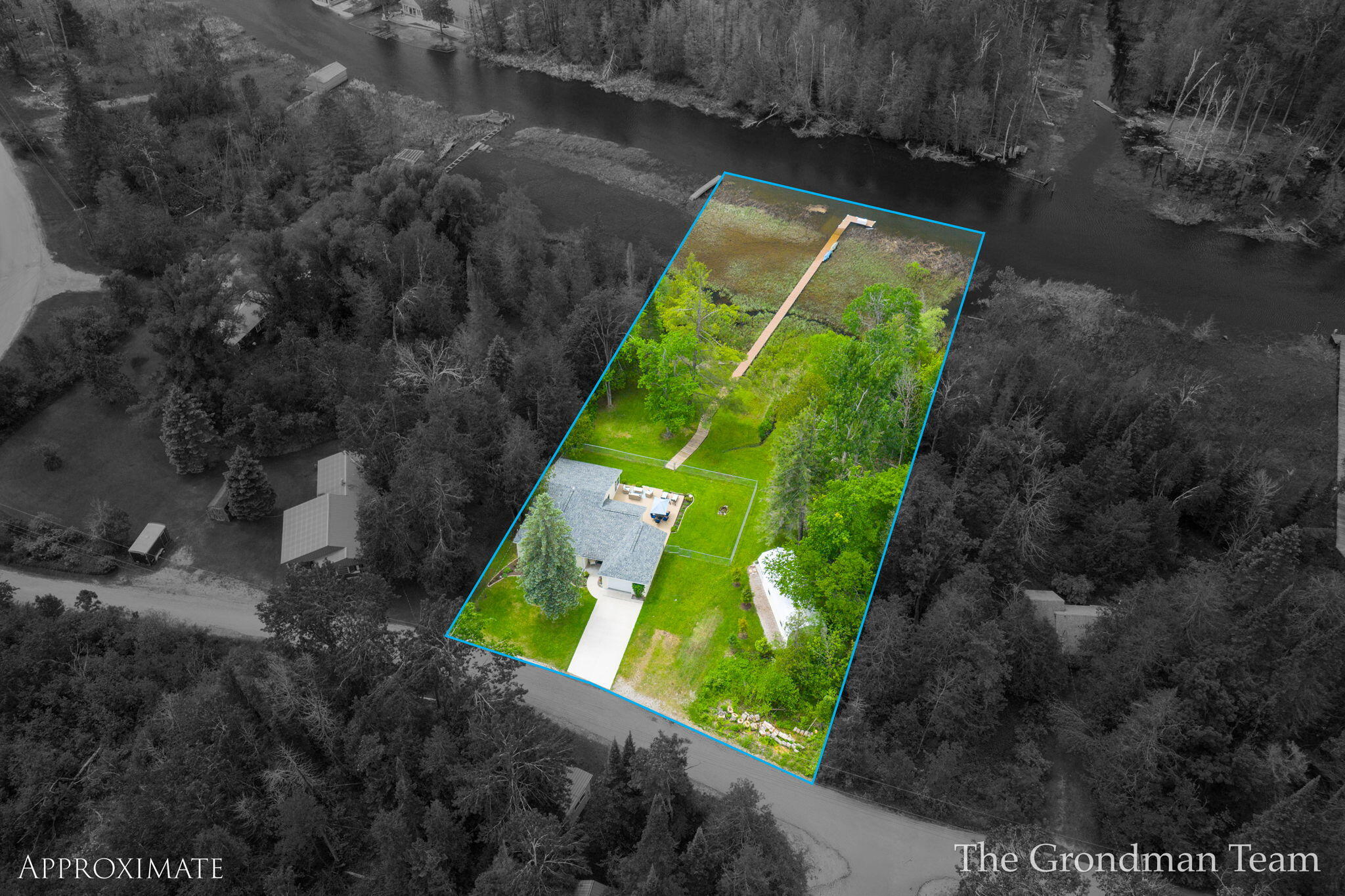 7170 Spring Street Alanson, MI 49706 - Photo 6 of 65 6-web-or-mls-7170 Spring St, Alanson, MI