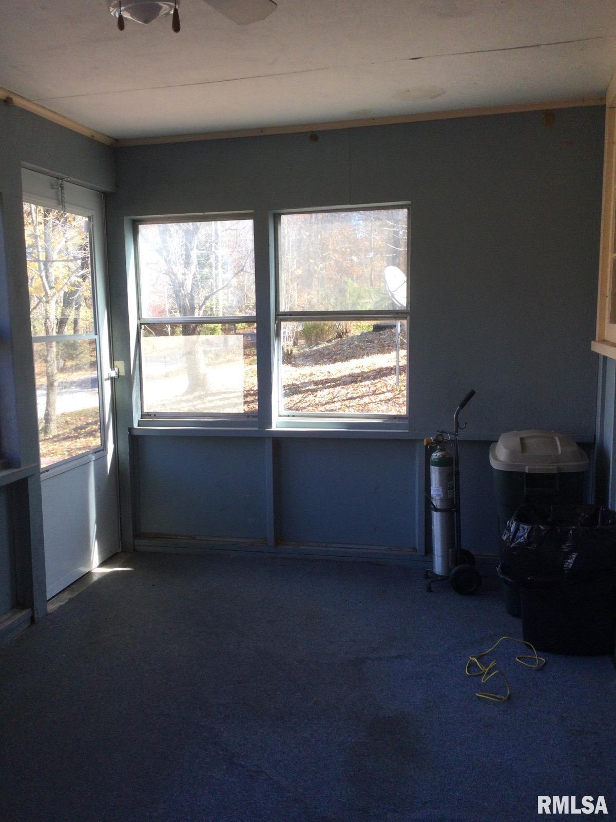 230 Contentment Road Makanda, IL 62958 - Photo 6 of 14 Gallery Image 6