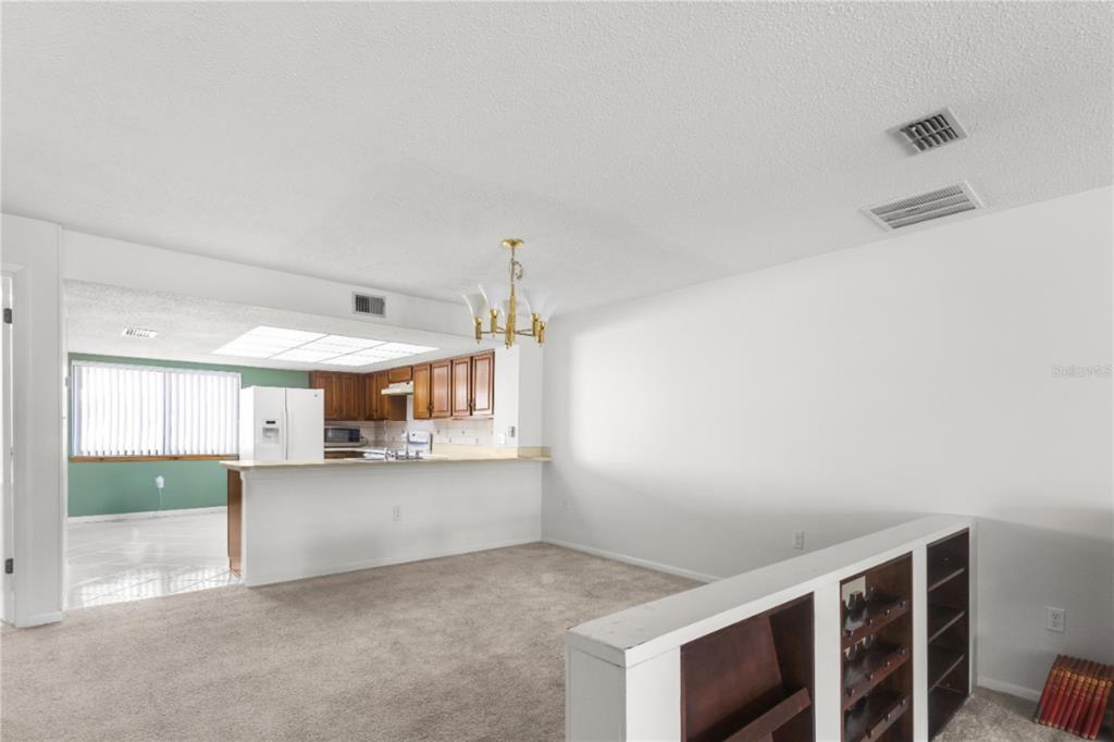 406 Sandy Hook Road Treasure Island, FL 33706 - Photo 12 of 35