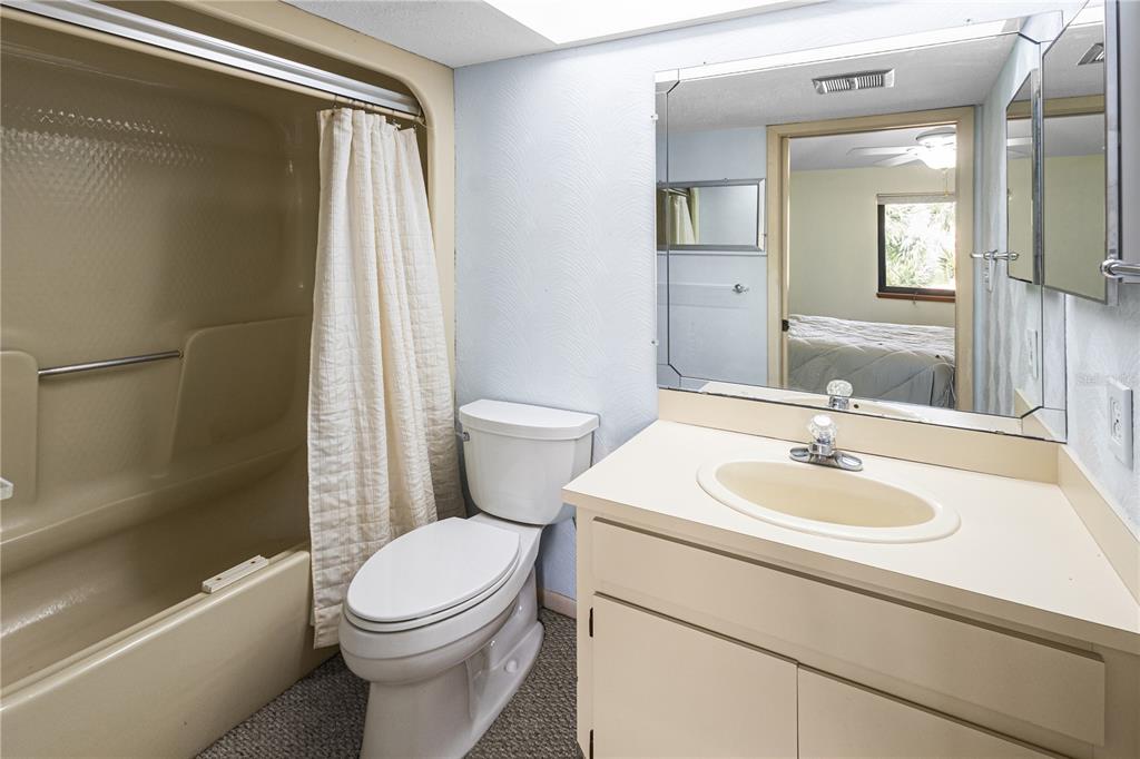 406 Sandy Hook Road Treasure Island, FL 33706 - Photo 27 of 35