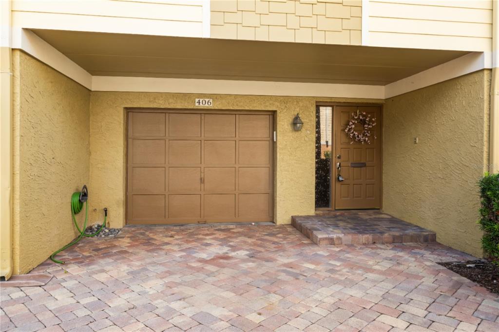 406 Sandy Hook Road Treasure Island, FL 33706 - Photo 8 of 35