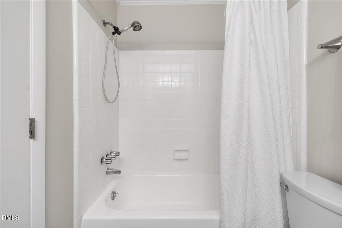 5821 Mapleridge Road Raleigh, NC 27609 - Photo 27 of 38 29-5821 Mapleridge Rd