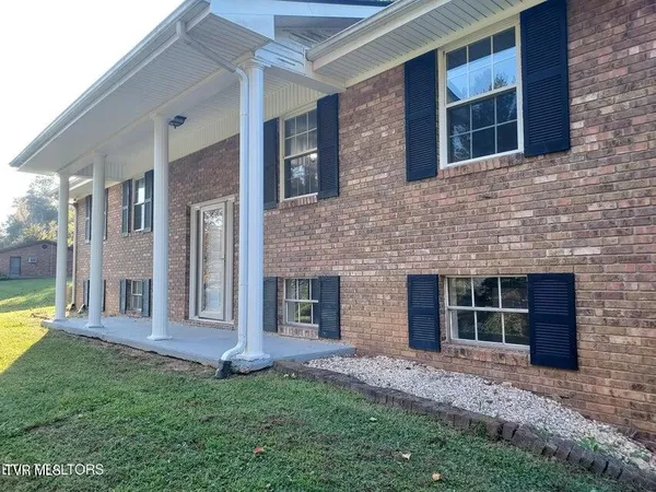 $239,900 | 379 Luther Villa Road, Sneedville, TN 37869