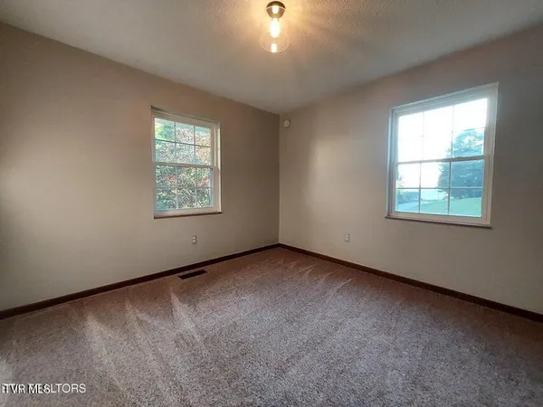 $239,900 | 379 Luther Villa Road, Sneedville, TN 37869