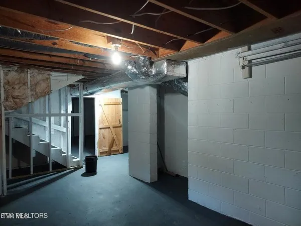 $239,900 | 379 Luther Villa Road, Sneedville, TN 37869