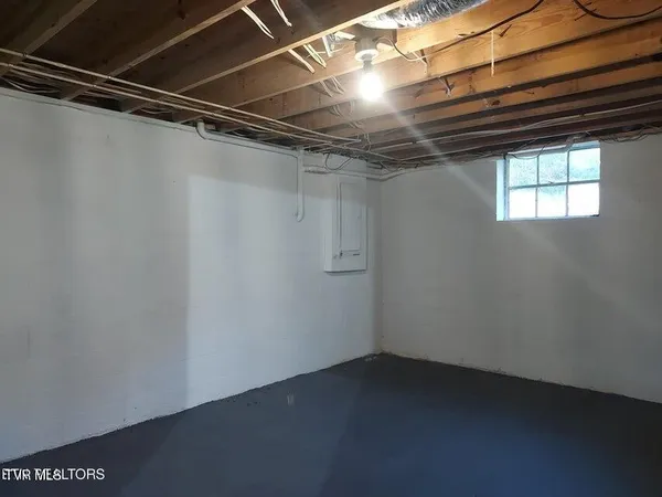 $239,900 | 379 Luther Villa Road, Sneedville, TN 37869