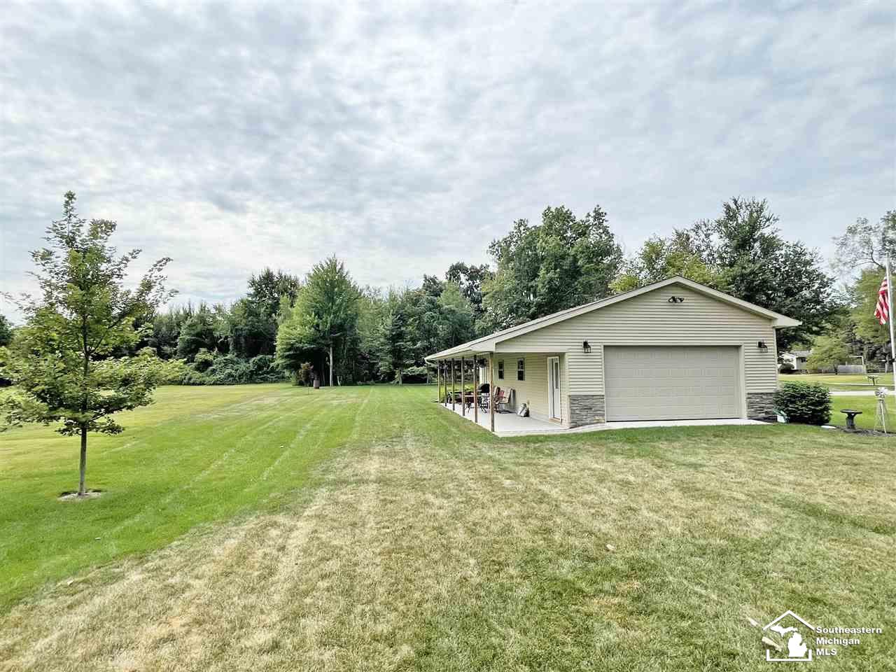 601 West Dean Road Temperance, MI 48182 - Photo 7 of 38 50201477-86180173-D298-4D35-BBEE-2E20F8575A24.JPG