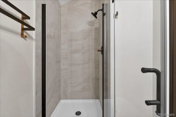 $3,195 | 7635 South Steele Street, Centennial, CO 80122