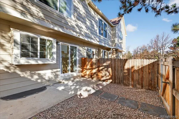 $3,195 | 7635 South Steele Street, Centennial, CO 80122
