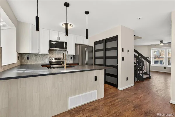 $3,195 | 7635 South Steele Street, Centennial, CO 80122