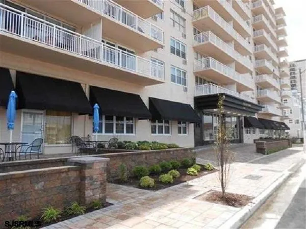 $2,000 | 9400 Atlantic Avenue, Unit 818, Margate City, NJ 08402