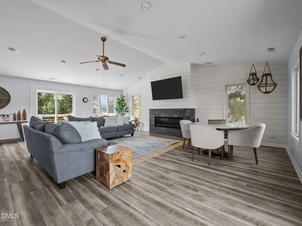 $842,000 | 5415 Cedar Tree Lane, Emerald Isle, NC 28594