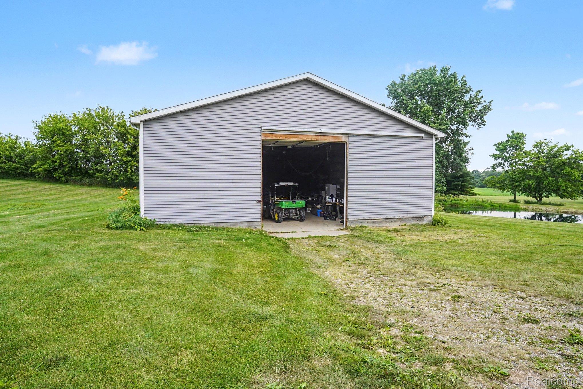 4848 Columbiaville Road Columbiaville, MI 48421 - Photo 24 of 35 024_file_1703.jpg