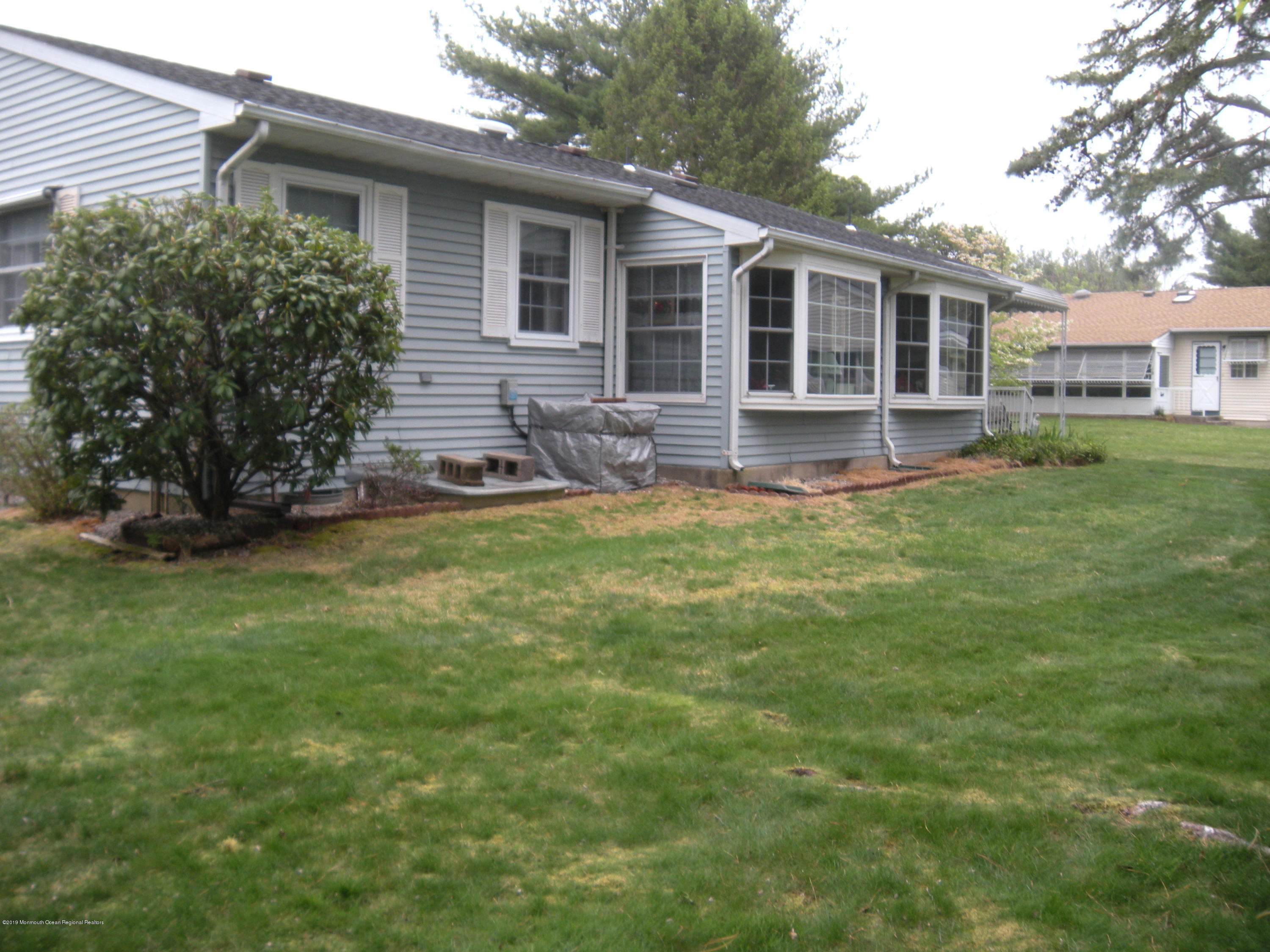 86 Sunset Road, Unit 60 Whiting, NJ 08759 - Photo 5 of 28 DSCN4710