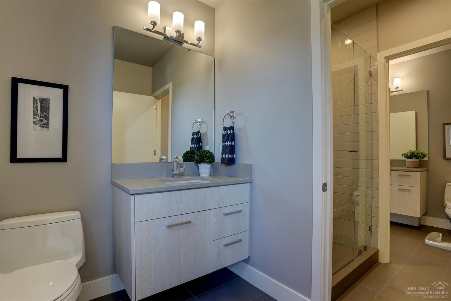 19171 Gateway Loop Bend, OR 97702 - Photo 20 of 25 Additional Photo
