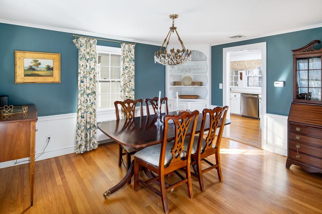 49 Paul Revere Road Needham, MA 02494 - Photo 12 of 24