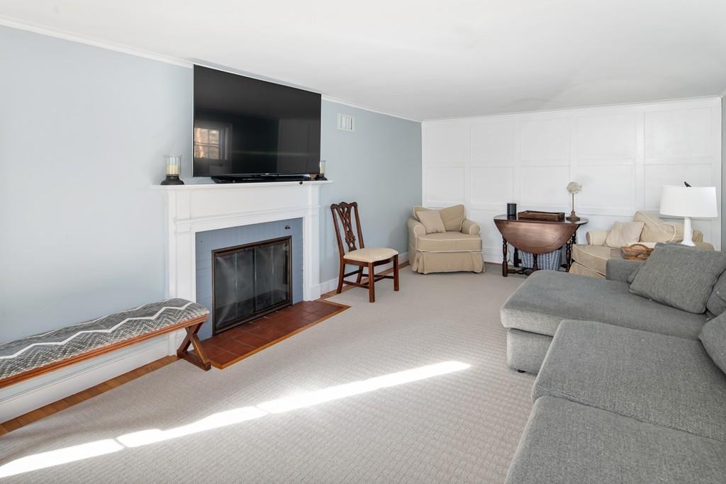 49 Paul Revere Road Needham, MA 02494 - Photo 5 of 24