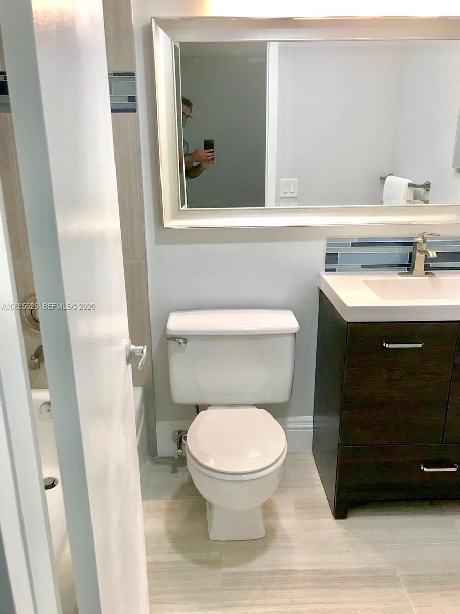 86 Mansfield D Boca Raton, FL 33434 - Photo 11 of 29 full bath