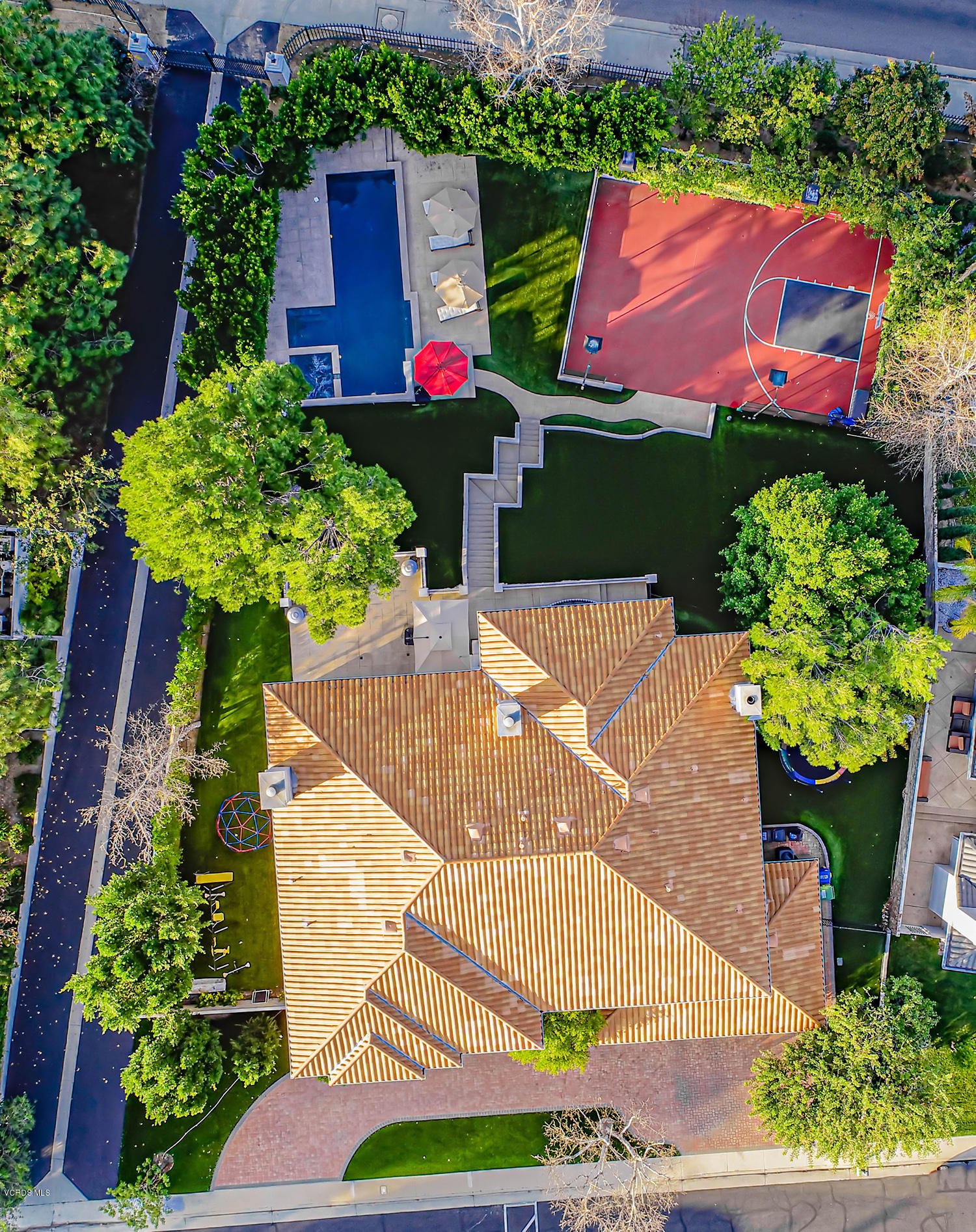 22457 North Summit Ridge Circle Chatsworth, CA 91311 - Photo 62 of 63 Aerials-6