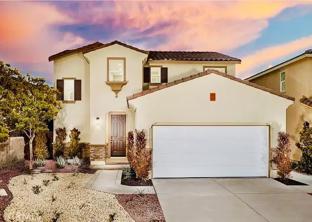 $584,990 | 13139 Upland Court, Hesperia, CA 92344