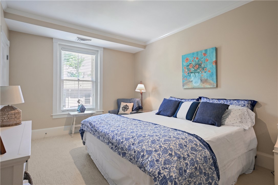 423 Hope Street, Unit D Bristol, RI 02809 - Photo 26 of 49