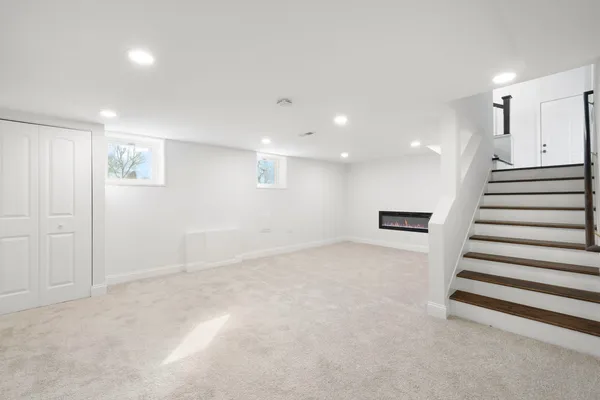 $599,000 | 9048 Oneill Drive, Burr Ridge, IL 60527