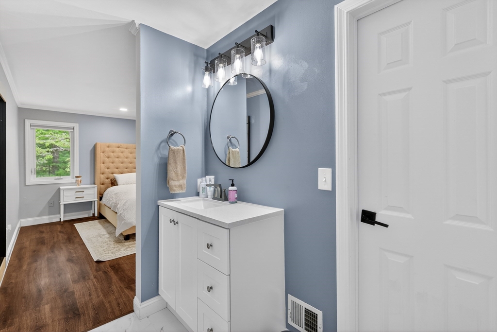 425 Maple Brook Road, Unit 425 Bellingham, MA 02019 - Photo 16 of 24 Gallery Image 16