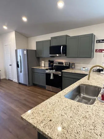 $1,799 | 2515 Kenwood Avenue, Lubbock, TX 79407