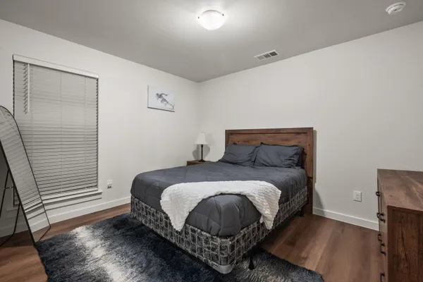 $1,799 | 2515 Kenwood Avenue, Lubbock, TX 79407